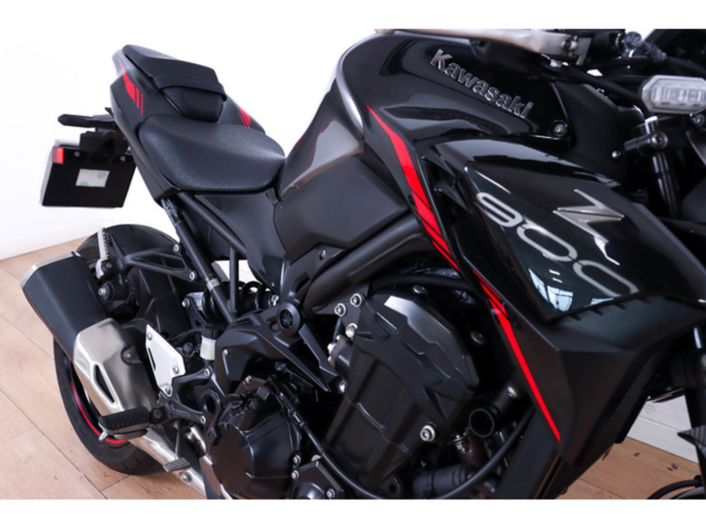 Kawasaki Z900 Negro Motorcycle