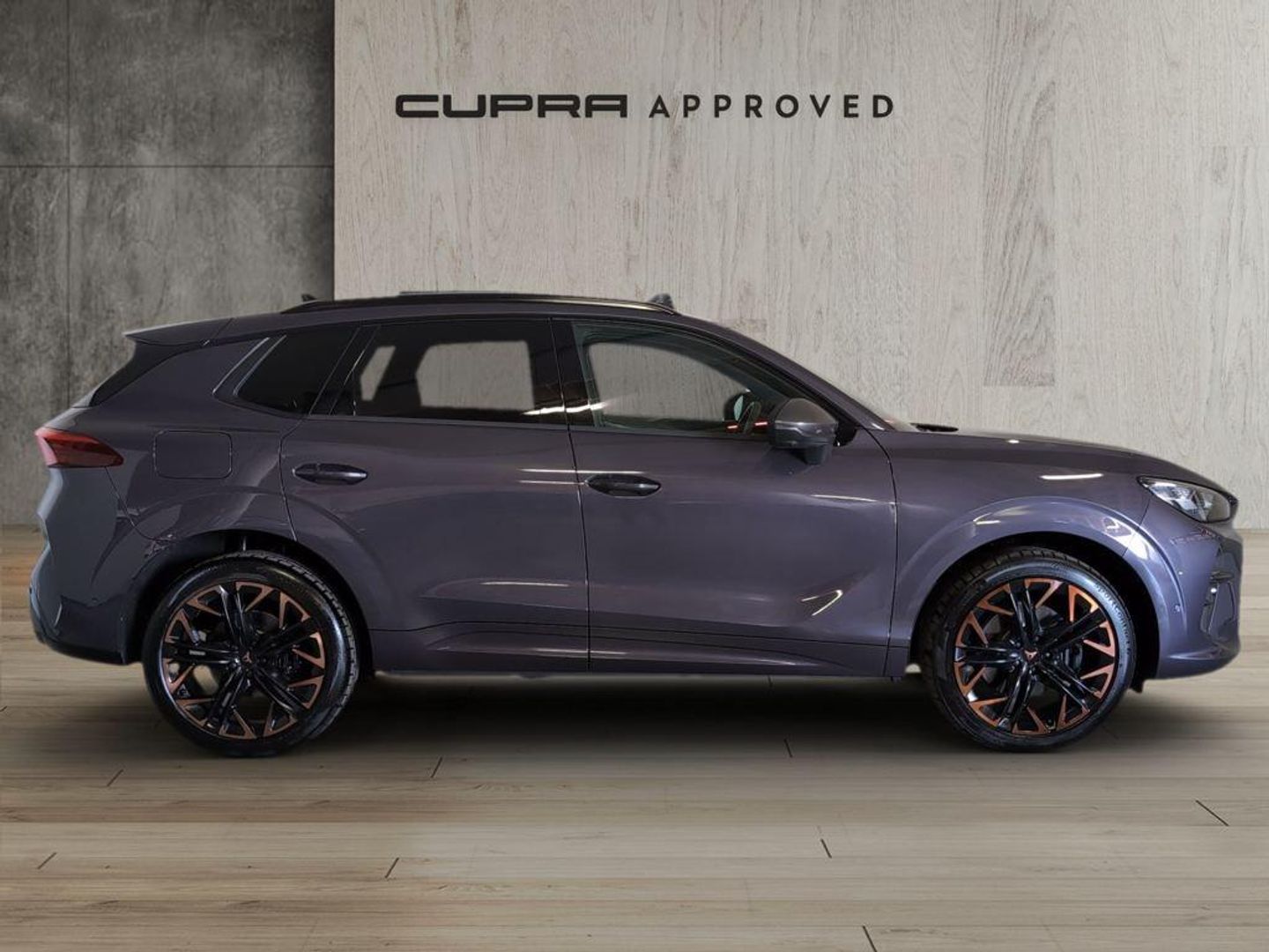 CUPRA Terramar 1.5 TSI e-Hybrid VZ DSG 200 kW (272 CV) Gris oscuro All Terrain / Pick-up