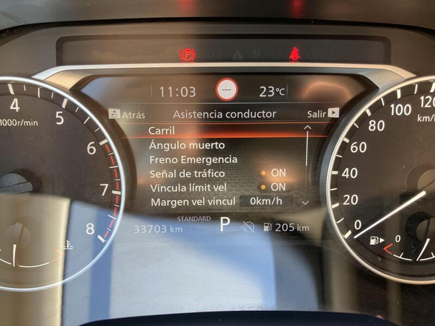 Nissan Qashqai DIG-T 158 mHEV Acenta Xtronic 116 kW (158 CV) Gris SUV