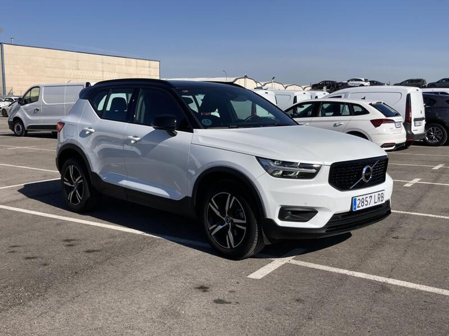 Volvo XC40 T3 R-Design Auto 120 kW (163 CV) Blanco SUV