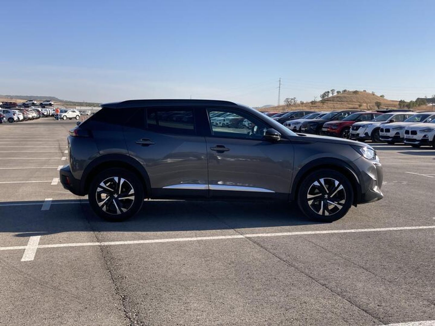 Peugeot 2008 PureTech 130 S&S Allure Pack 96 kW (130 CV) Gris SUV