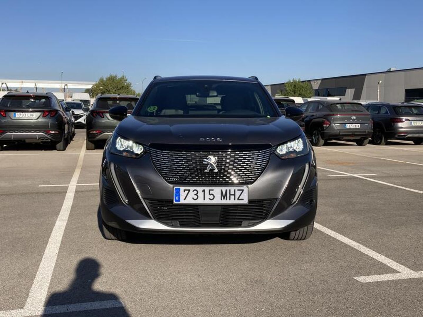 Peugeot 2008 PureTech 130 S&S Allure Pack 96 kW (130 CV) Gris SUV