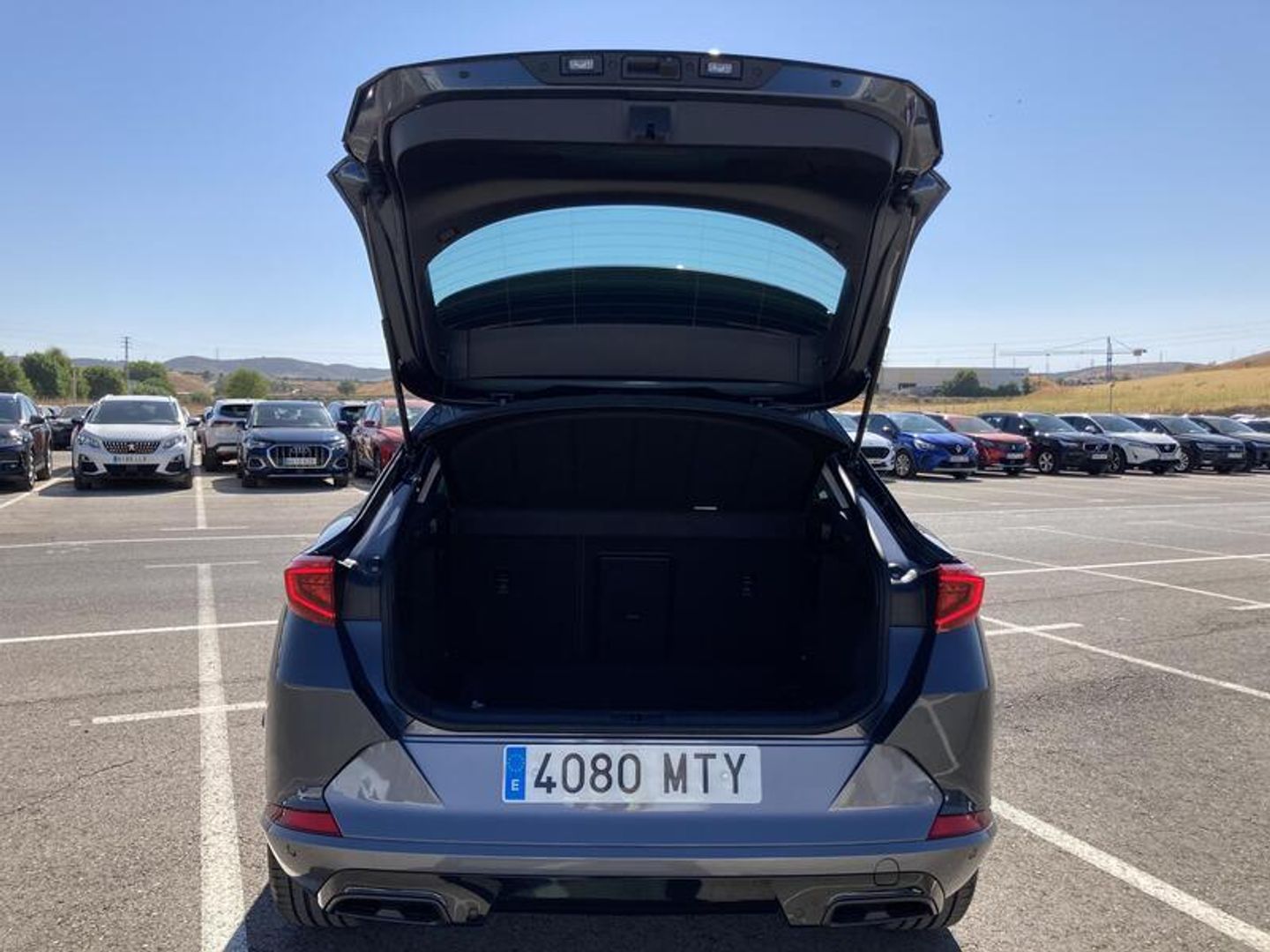 CUPRA Formentor 1.5 TSI Tech Edition DSG 110 kW (150 CV) Gris SUV