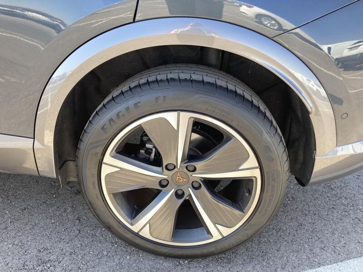 CUPRA Formentor 1.5 TSI Tech Edition DSG 110 kW (150 CV) Gris SUV