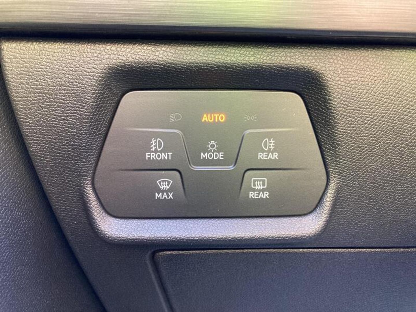 CUPRA Formentor 1.5 TSI Tech Edition DSG 110 kW (150 CV) Gris SUV