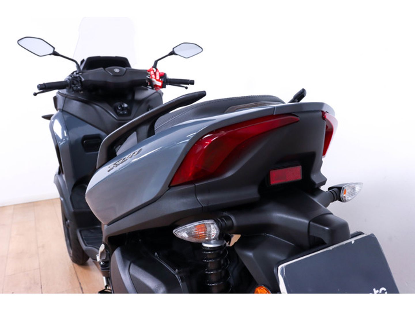 Yamaha Tricity 300 Gris Motorcycle