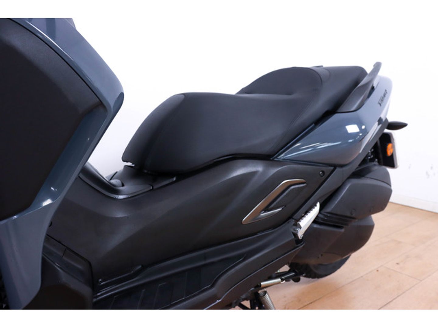 Yamaha Tricity 300 Gris Motorcycle