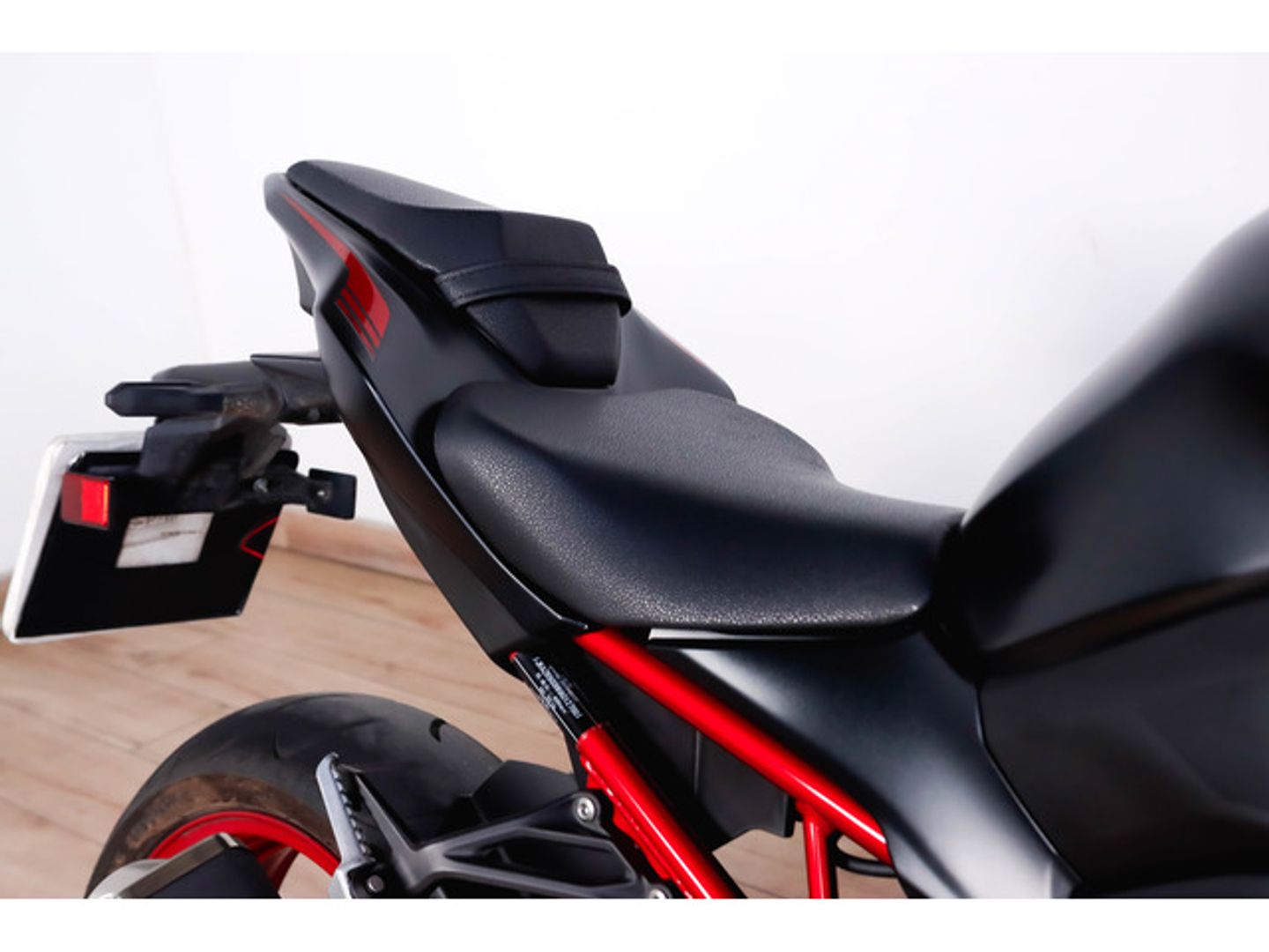 Kawasaki Z900 Negro Motorcycle