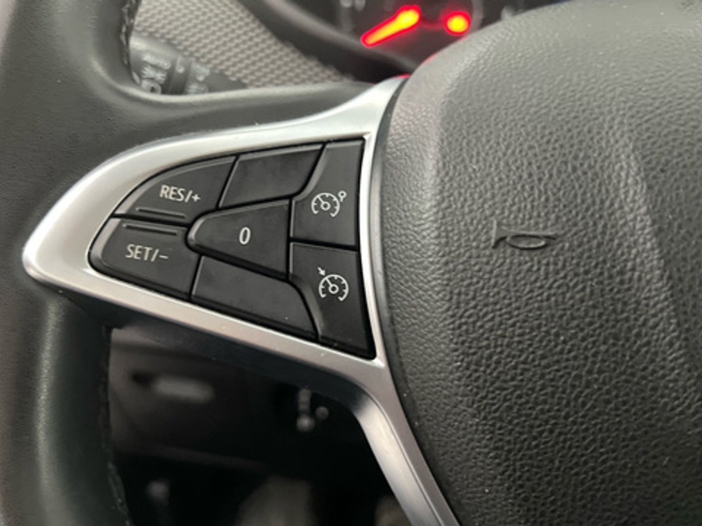 Dacia Sandero Stepway Comfort TCe 67 kW (91 CV) Rojo Sedan