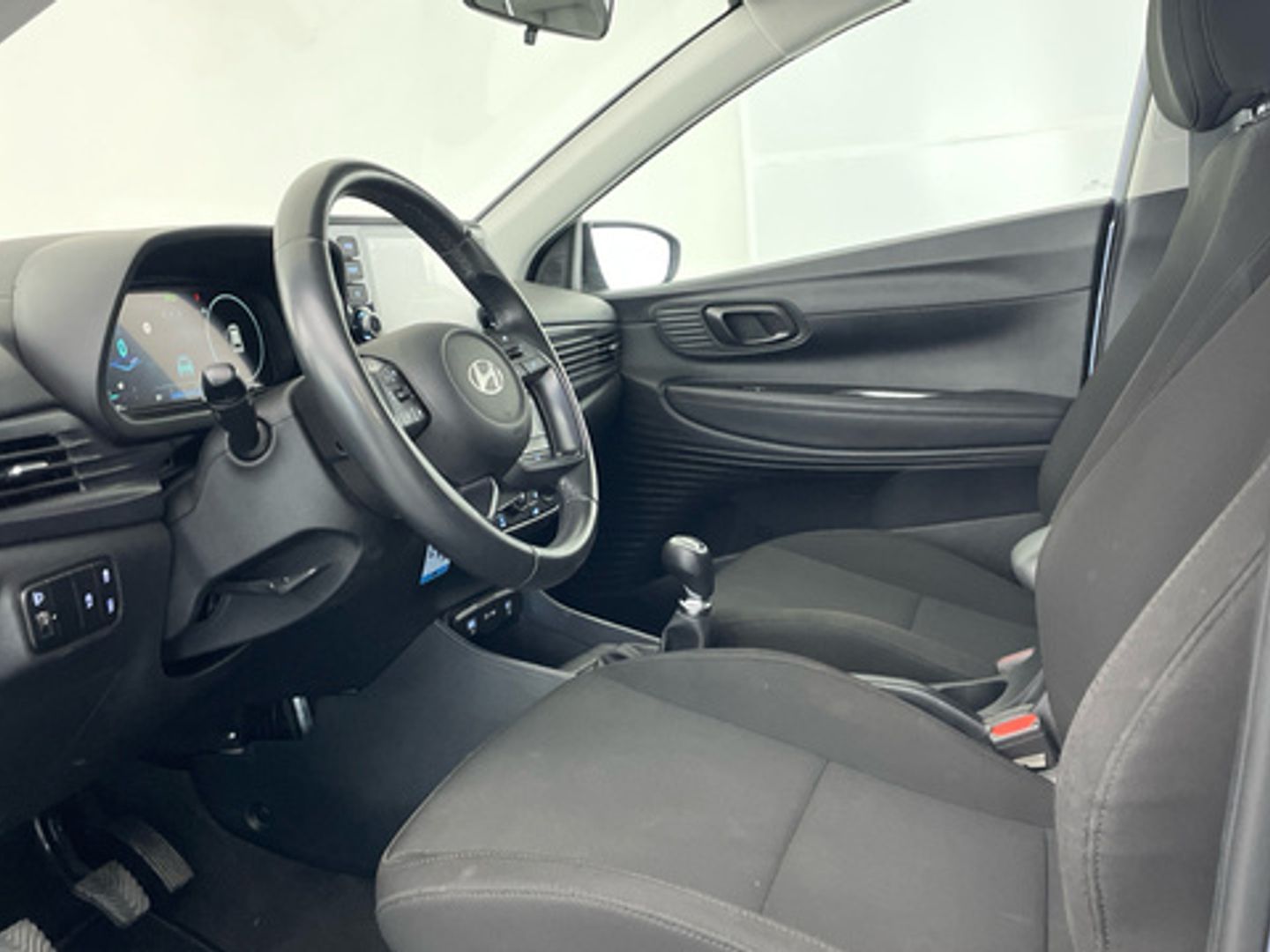 Hyundai i20 1.2 MPI Klass 62 kW (84 CV) Azul Sedan