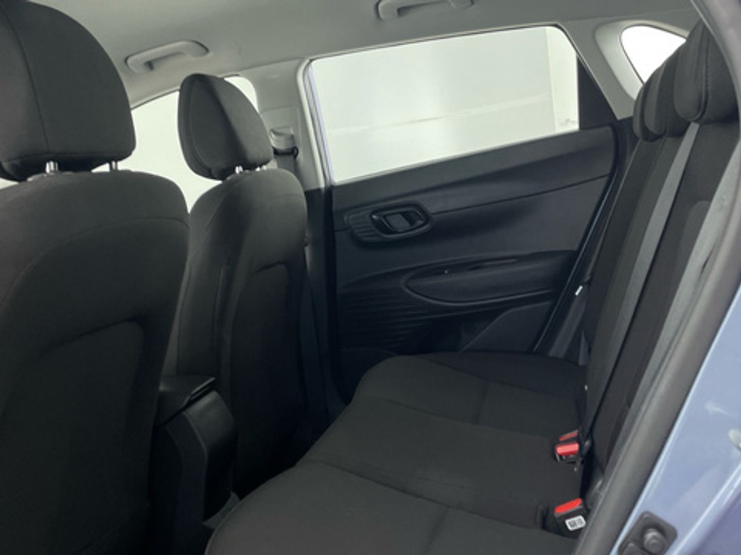 Hyundai i20 1.2 MPI Klass 62 kW (84 CV) Azul Sedan
