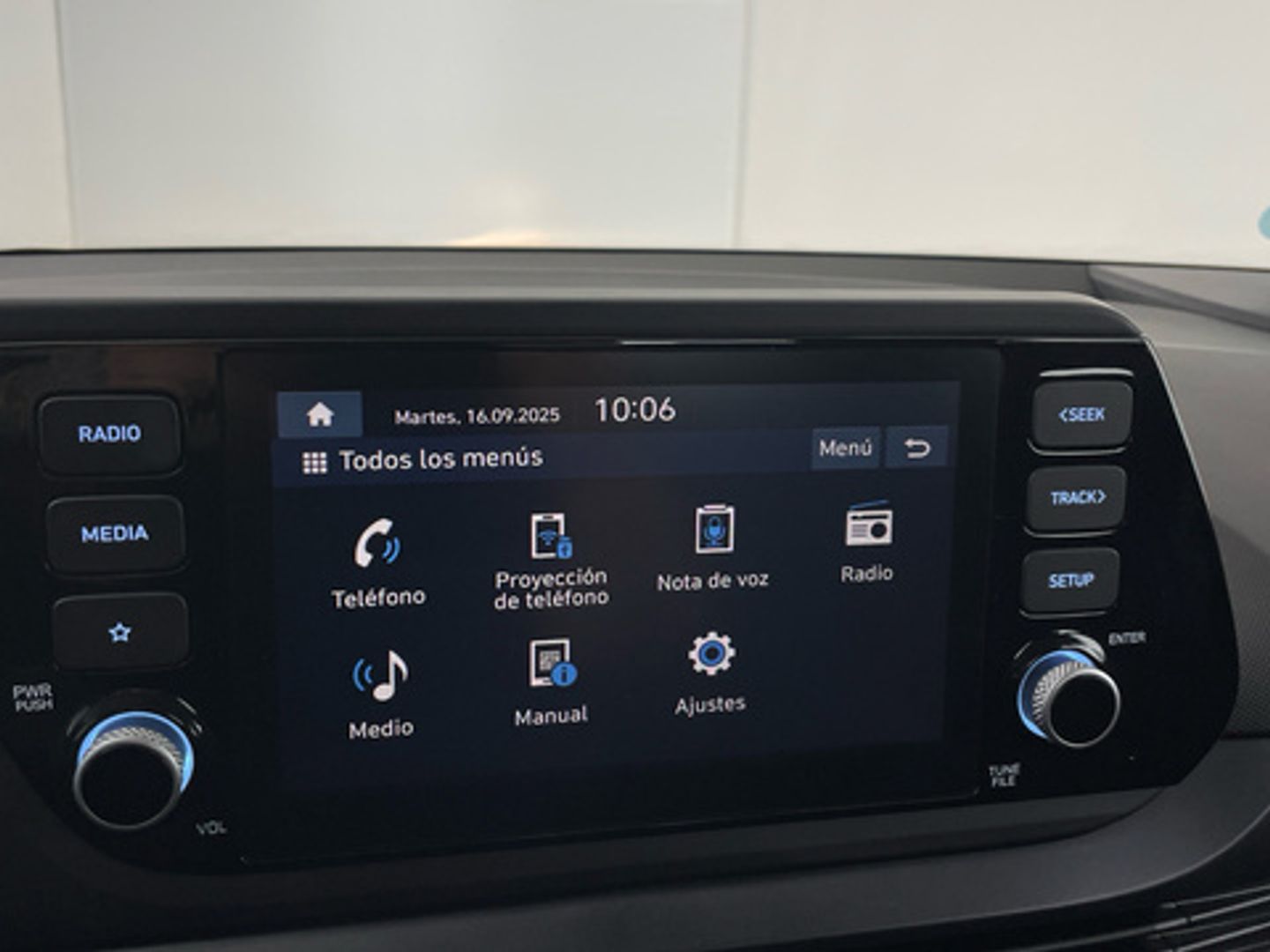 Hyundai i20 1.2 MPI Klass 62 kW (84 CV) Azul Sedan