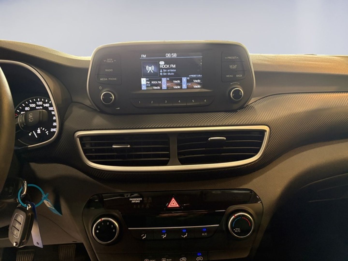 Hyundai Tucson 1.6 GDI BE Essence 4x2 97 kW (132 CV) Blanco All Terrain / Pick-up