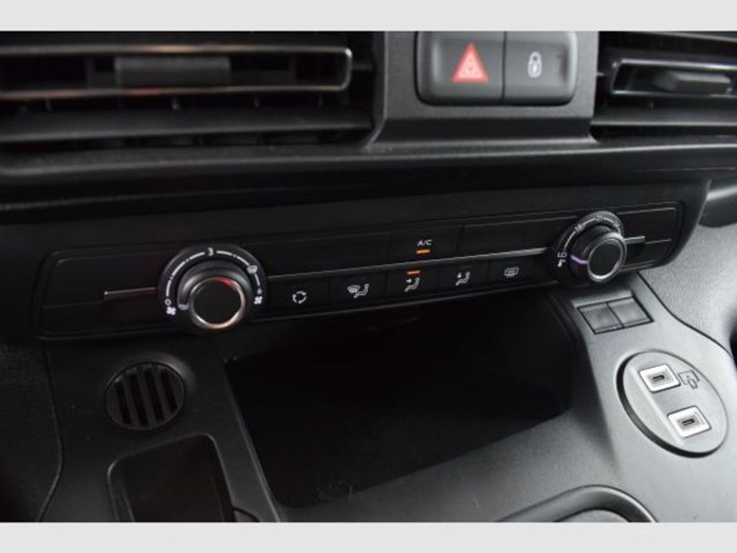 Citroen Berlingo Combi BlueHDi 100 S&S Talla M You 75 kW (102 CV) Blanco Combi