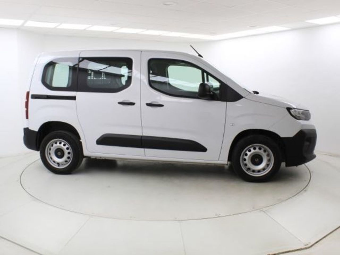 Citroen Berlingo Combi BlueHDi 100 S&S Talla M You 75 kW (102 CV) Blanco Combi