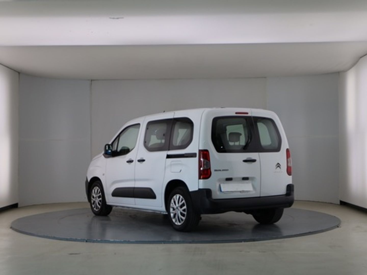 Citroen Berlingo BlueHDi 100 Talla M Live Pack 75 kW (102 CV) Blanco Minivan