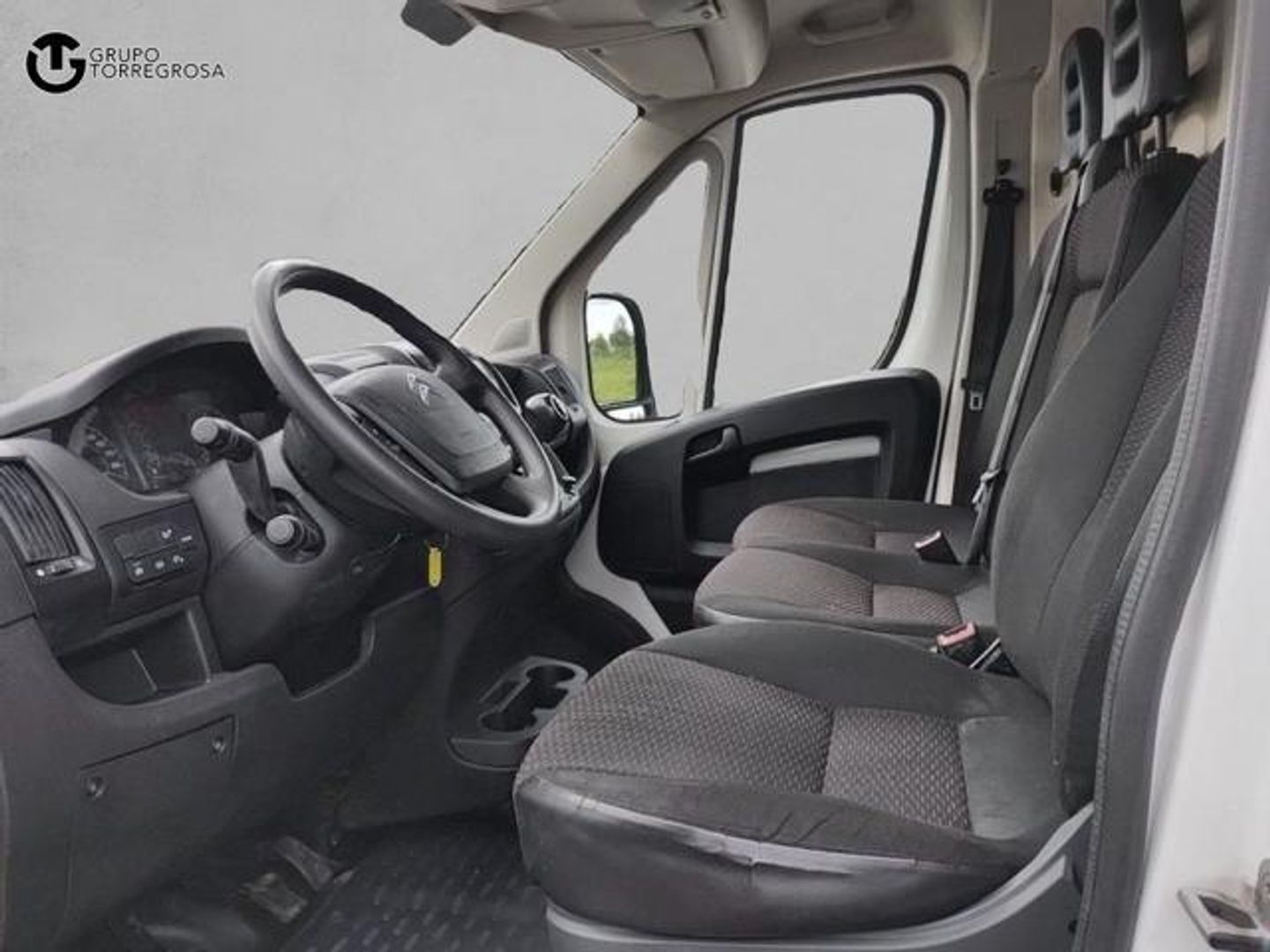 Citroen Jumper Furgon BlueHDi 120 33 L2H2 88 kW (120 CV) Blanco Industrial