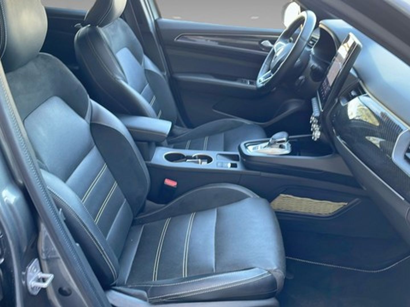 Renault Arkana E-Tech Híbrido Engineered 107 kW (145 CV) Gris SUV