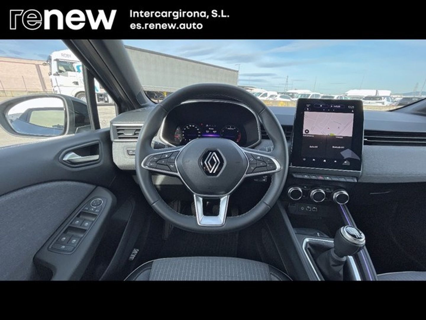 Renault Clio Techno TCe 66 kW (90 CV) Gris Sedan