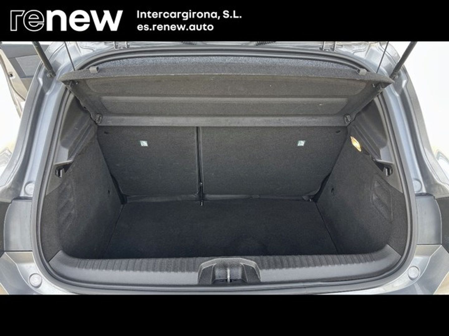 Renault Clio Techno TCe 66 kW (90 CV) Gris Sedan