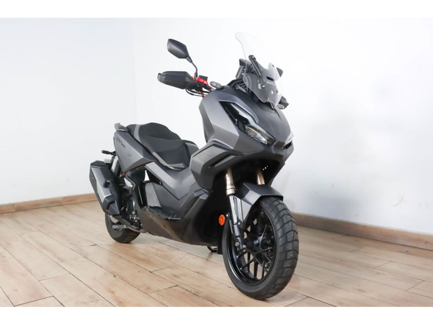 Honda ADV350 Gris Motorcycle