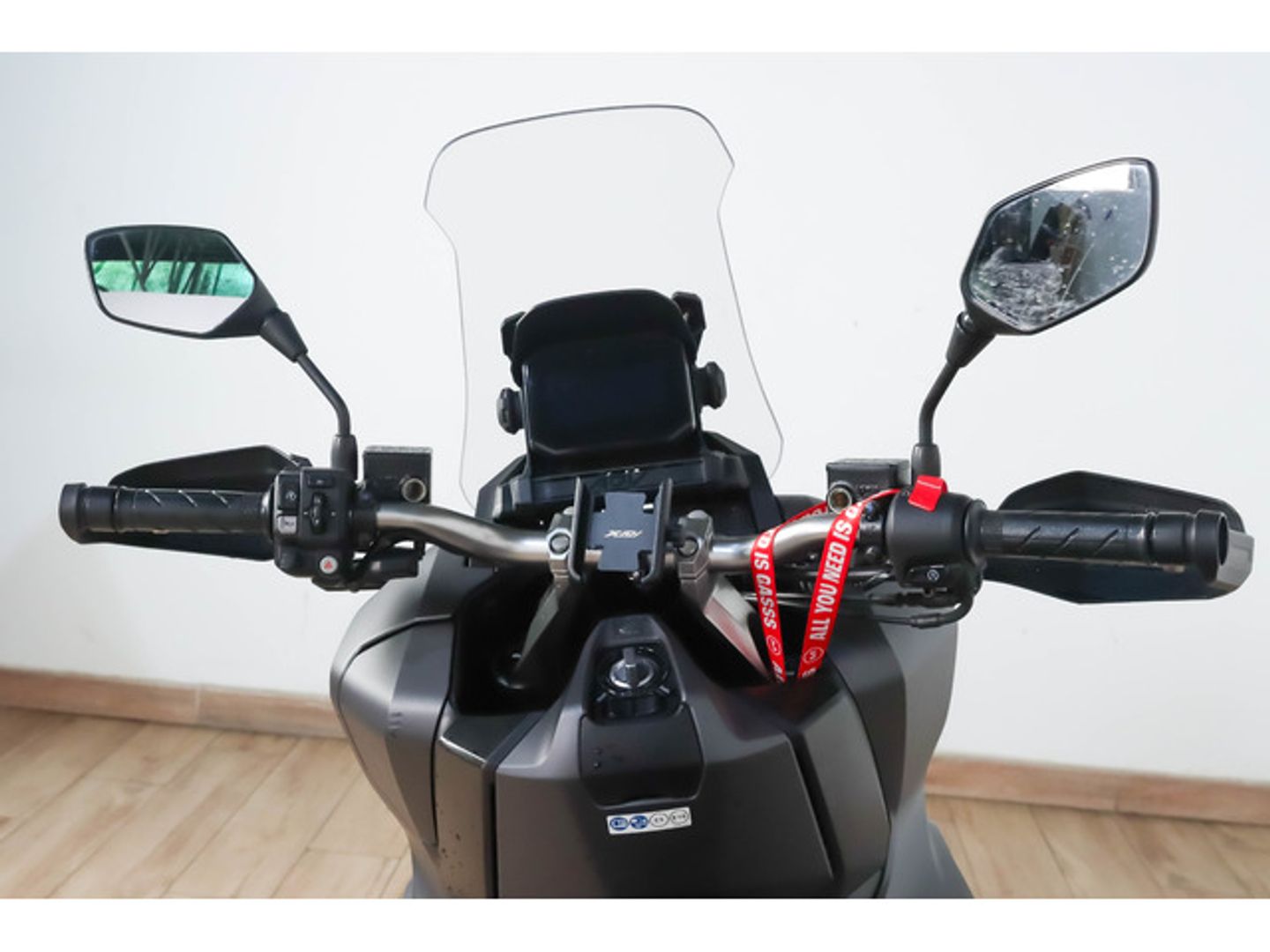 Honda ADV350 Gris Motorcycle