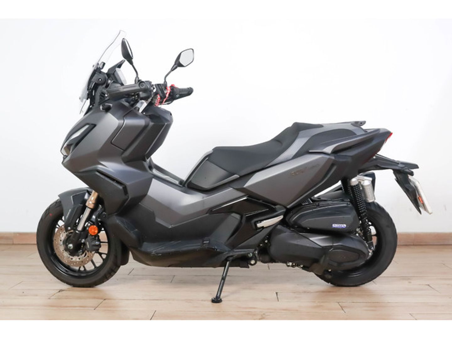 Honda ADV350 Gris Motorcycle