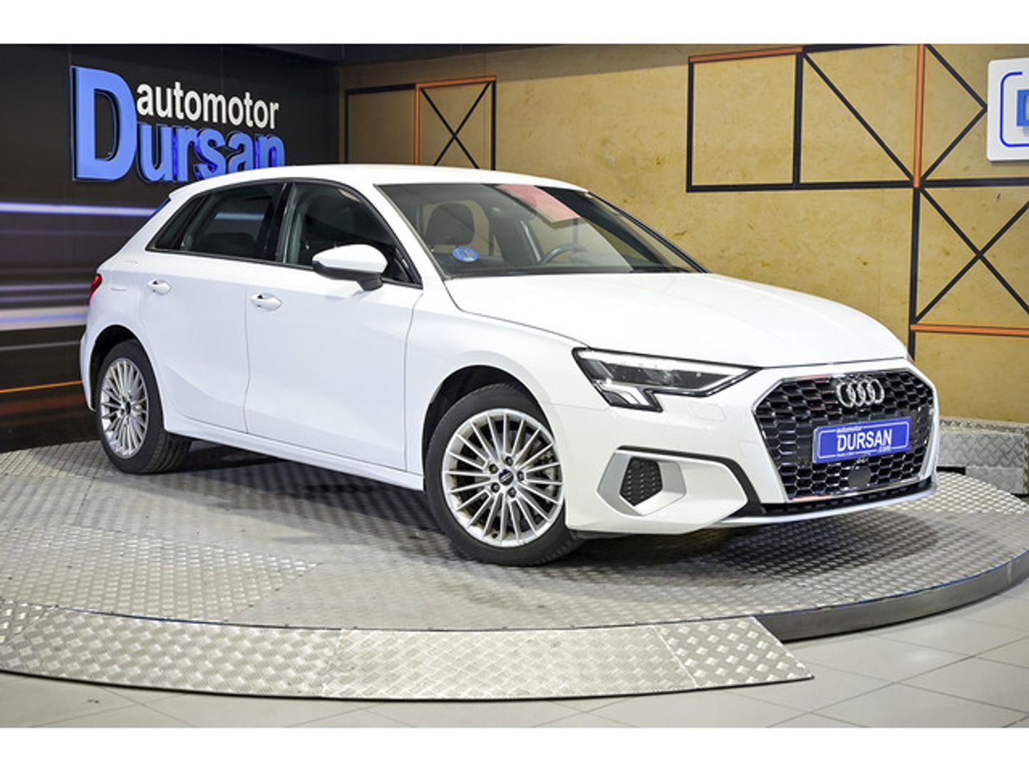 Audi A3 Sportback TFSIe Advanced 40 TFSI e 150 kW (204 CV) S tronic Blanco Compact