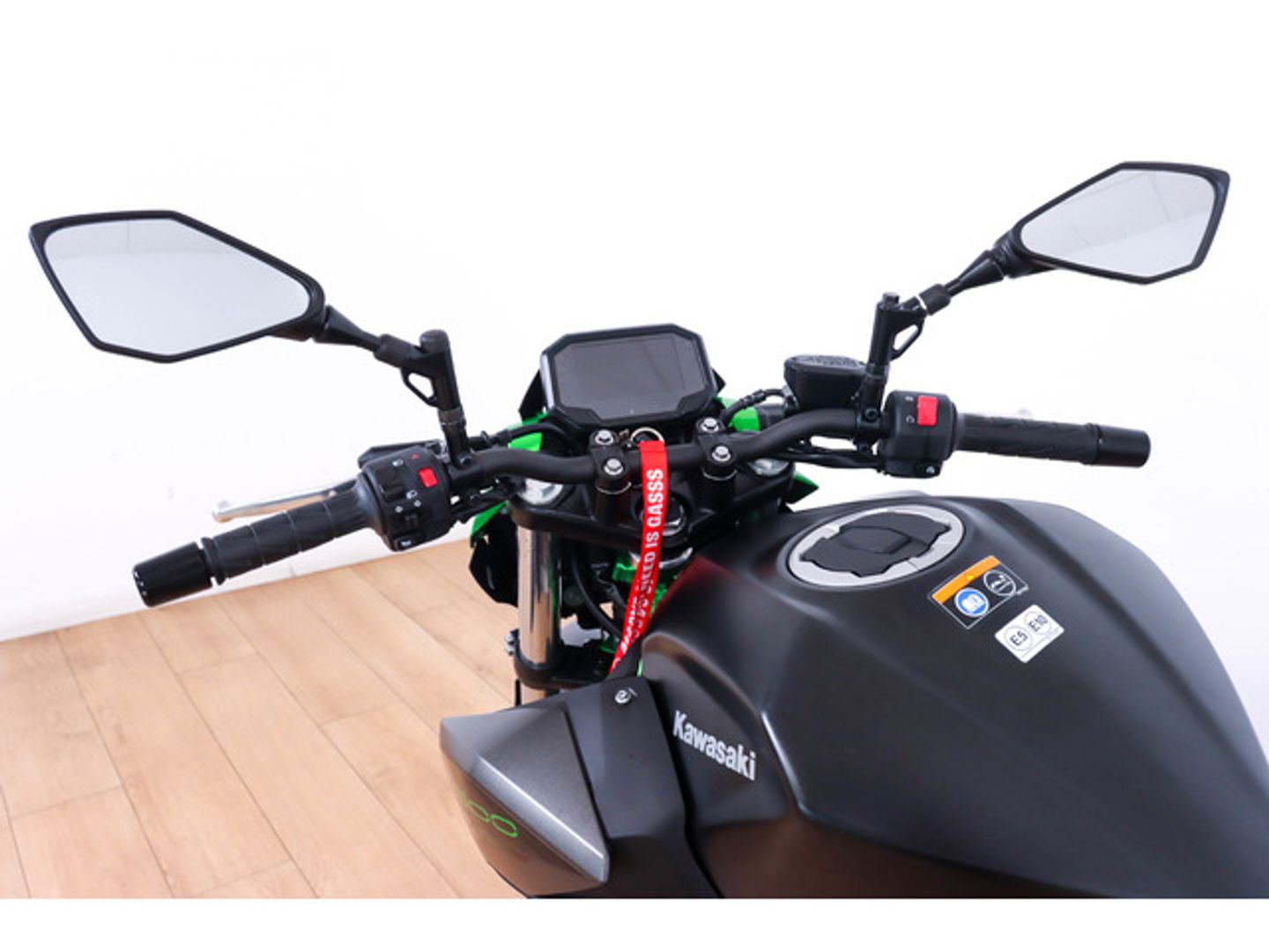 Kawasaki Z500 Negro Motorcycle