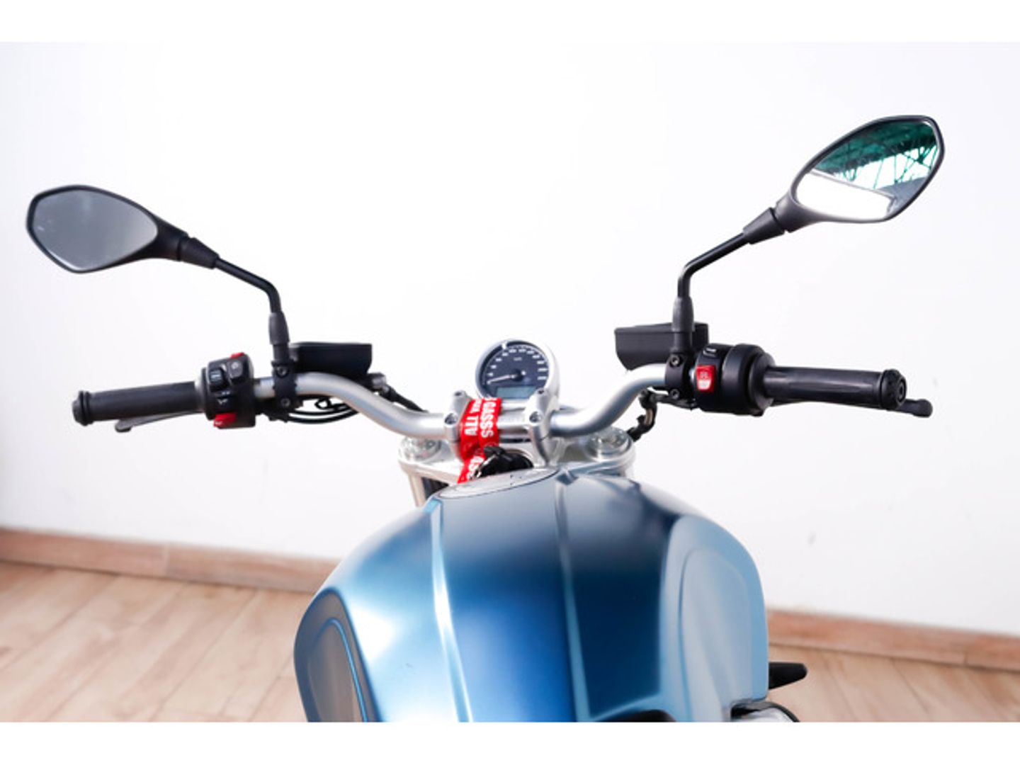 BMW Motorrad R nineT Pure Azul Motorcycle