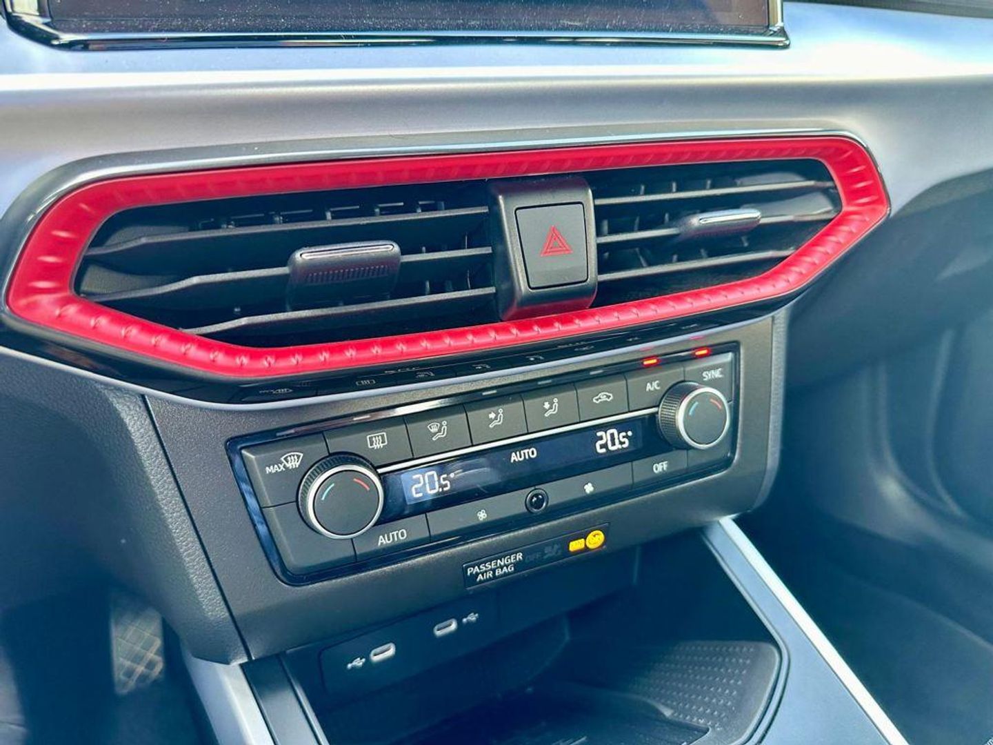 SEAT Arona 1.0 TSI FR XM 85 kW (115 CV) Rojo SUV