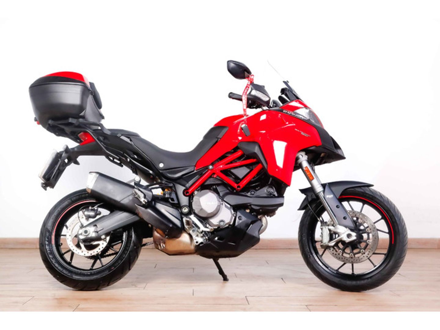 Ducati Multistrada 950 S Rojo Motorcycle