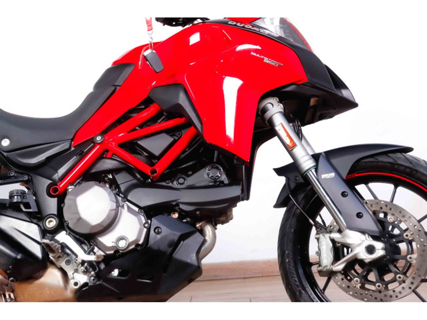 Ducati Multistrada 950 S Rojo Motorcycle