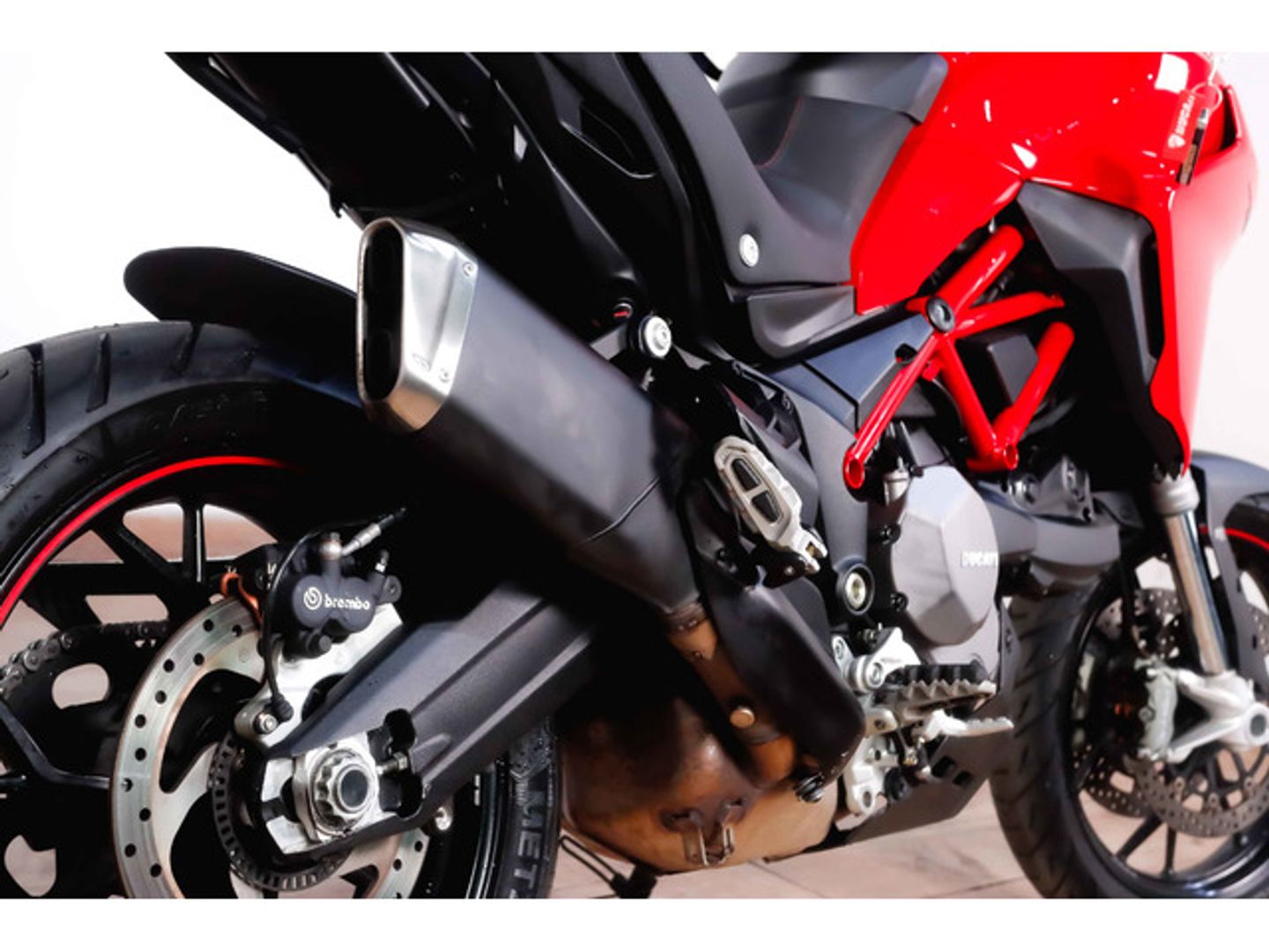 Ducati Multistrada 950 S Rojo Motorcycle