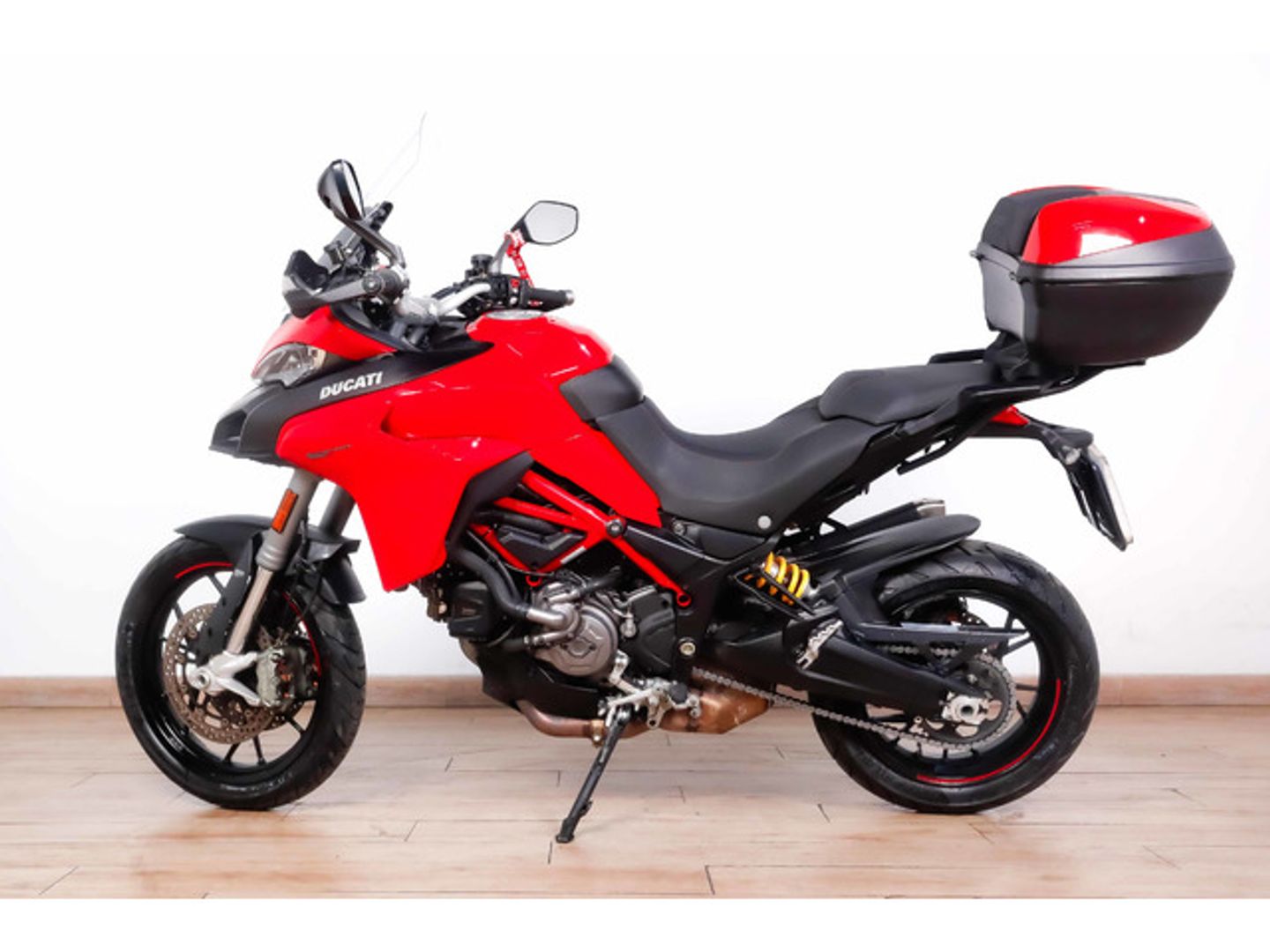 Ducati Multistrada 950 S Rojo Motorcycle