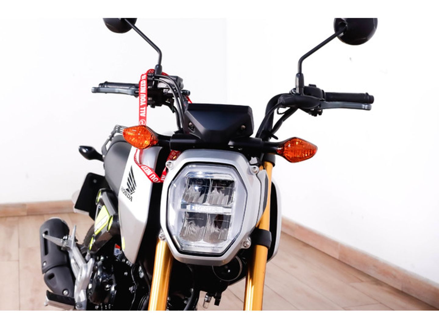 Honda MSX125 Gris Plata Motorcycle