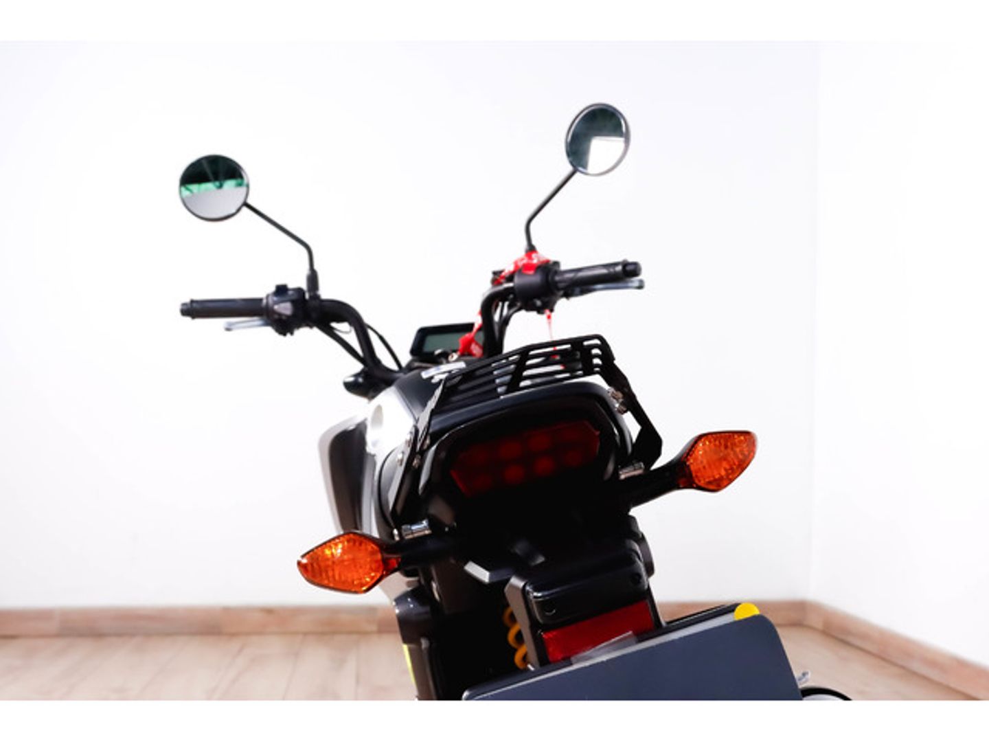 Honda MSX125 Gris Plata Motorcycle