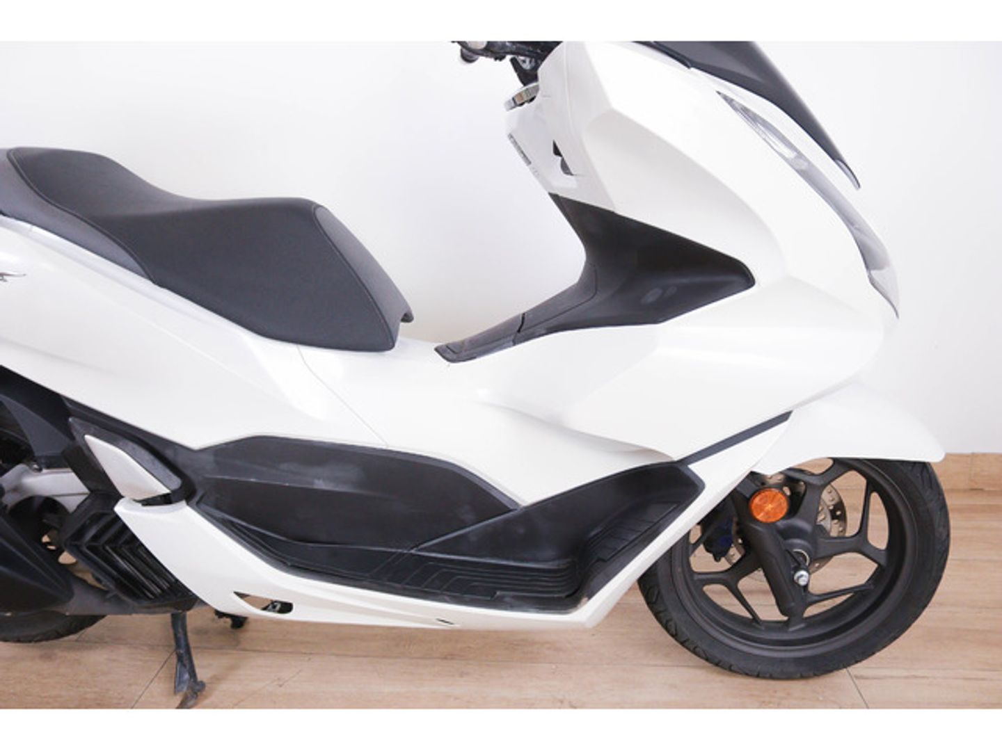 Honda Monkey 125 Blanco Motorcycle
