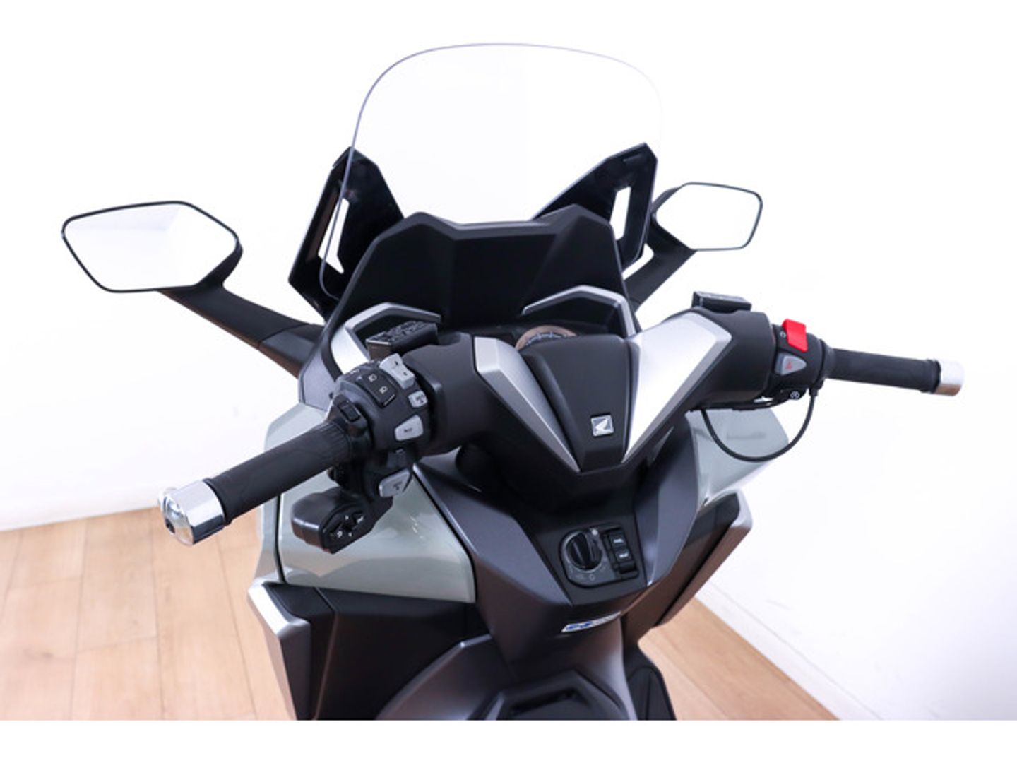 Honda Forza 350 Gris Motorcycle
