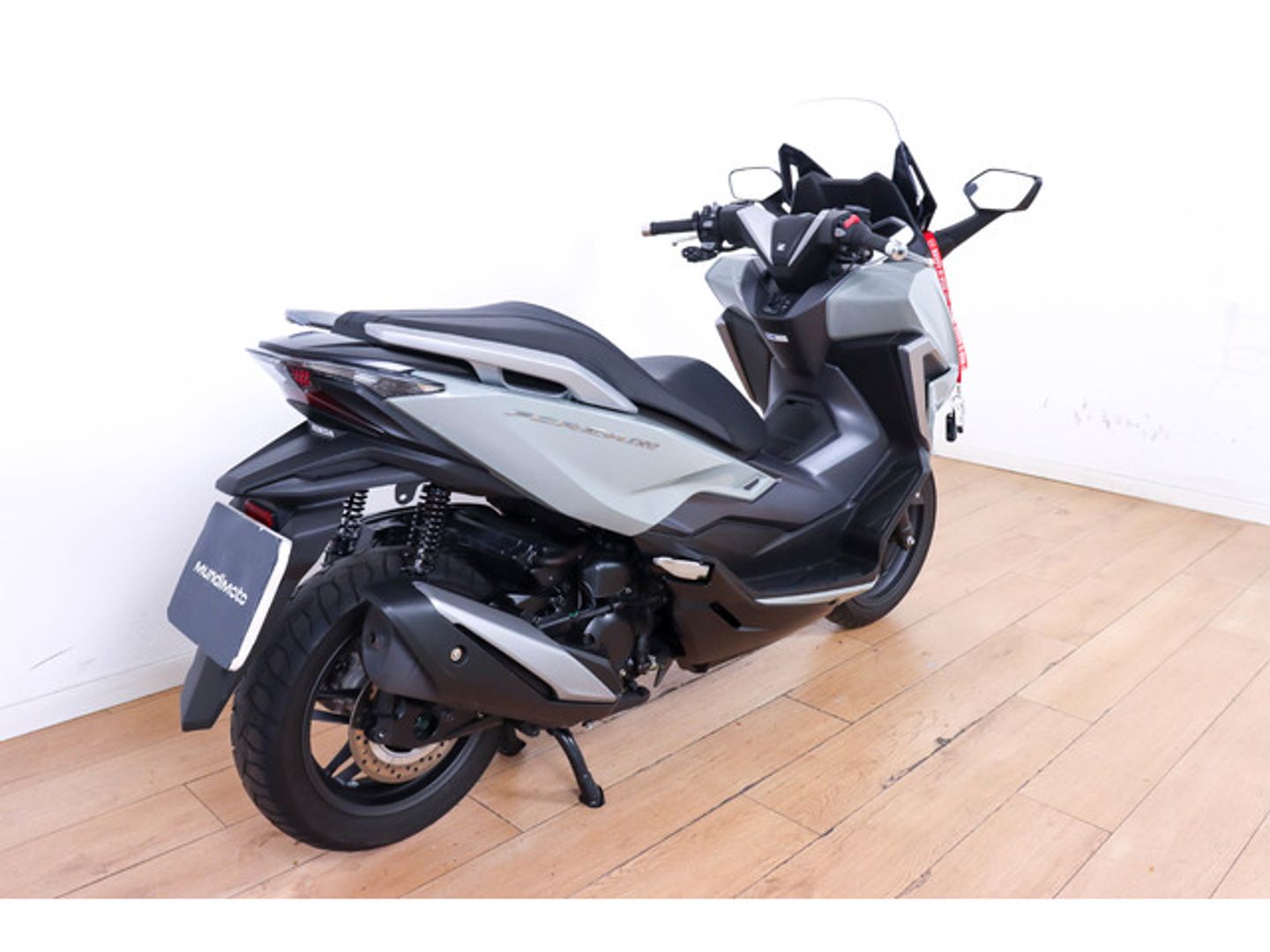 Honda Forza 350 Gris Motorcycle