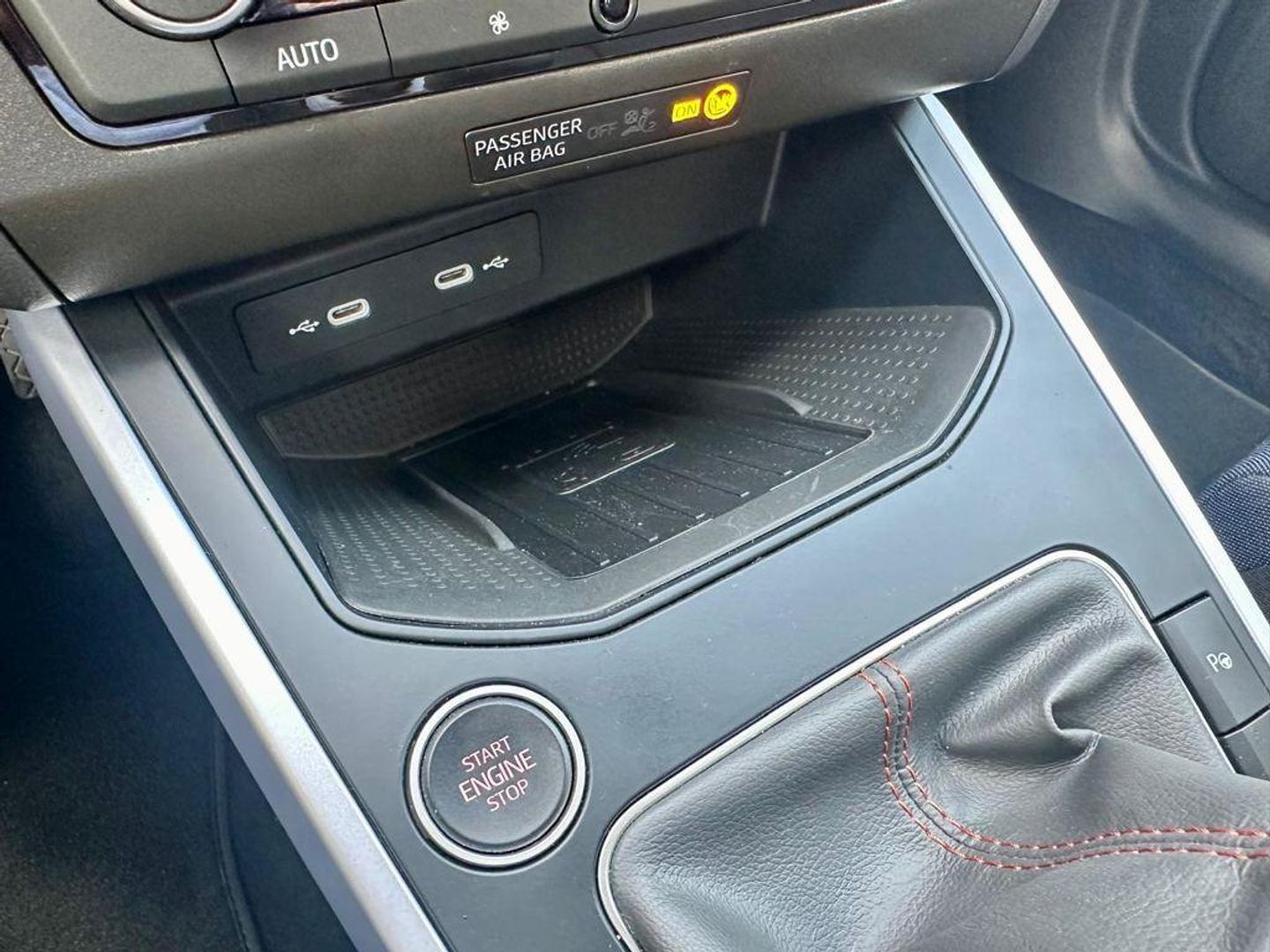 SEAT Arona 1.0 TSI FR XM 85 kW (115 CV) Negro SUV
