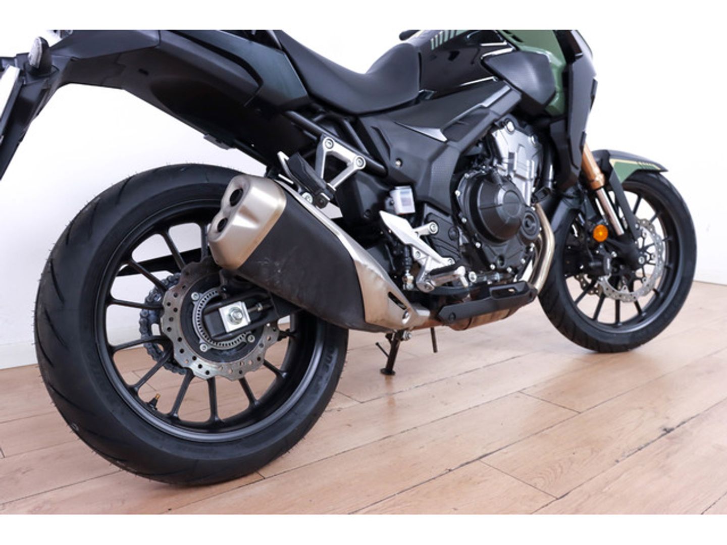 Honda CB500 X Verde Motorcycle