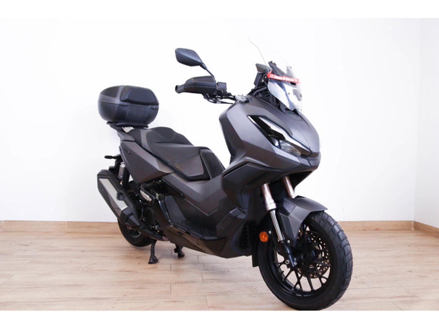 Honda ADV350 Gris Motorcycle