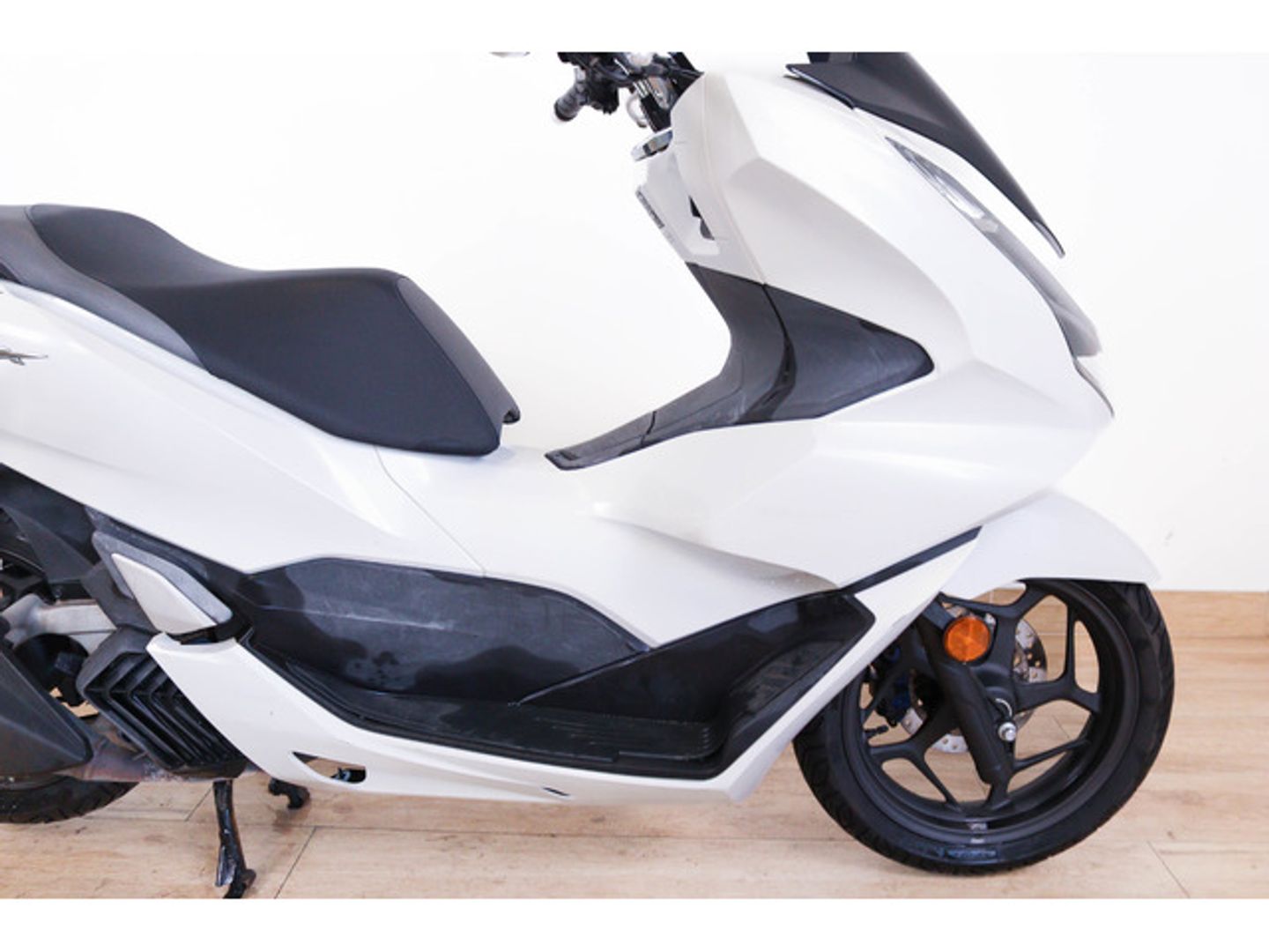 Honda PCX125 ABS Blanco Motorcycle