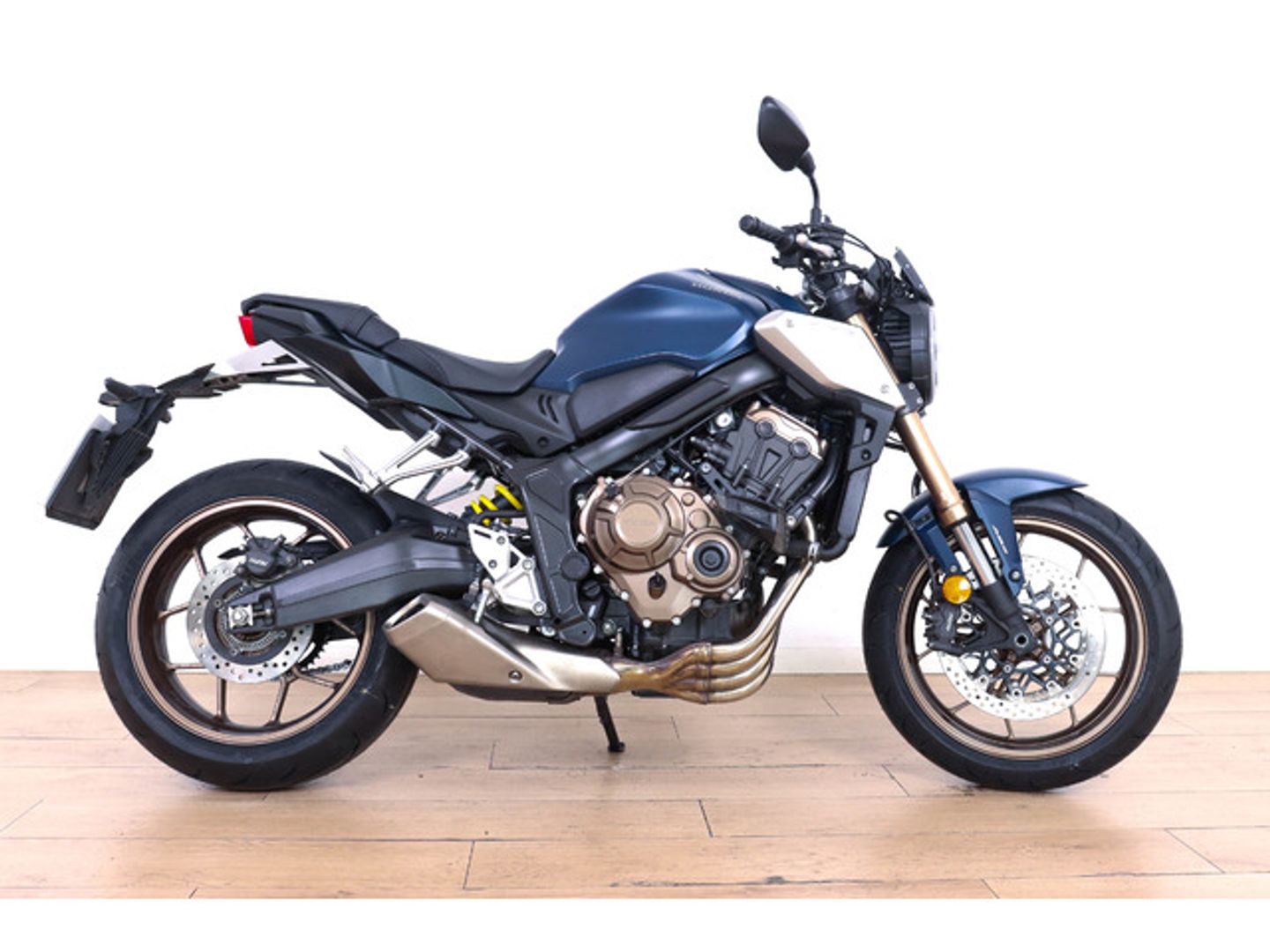 Honda CB650R Azul Motorcycle