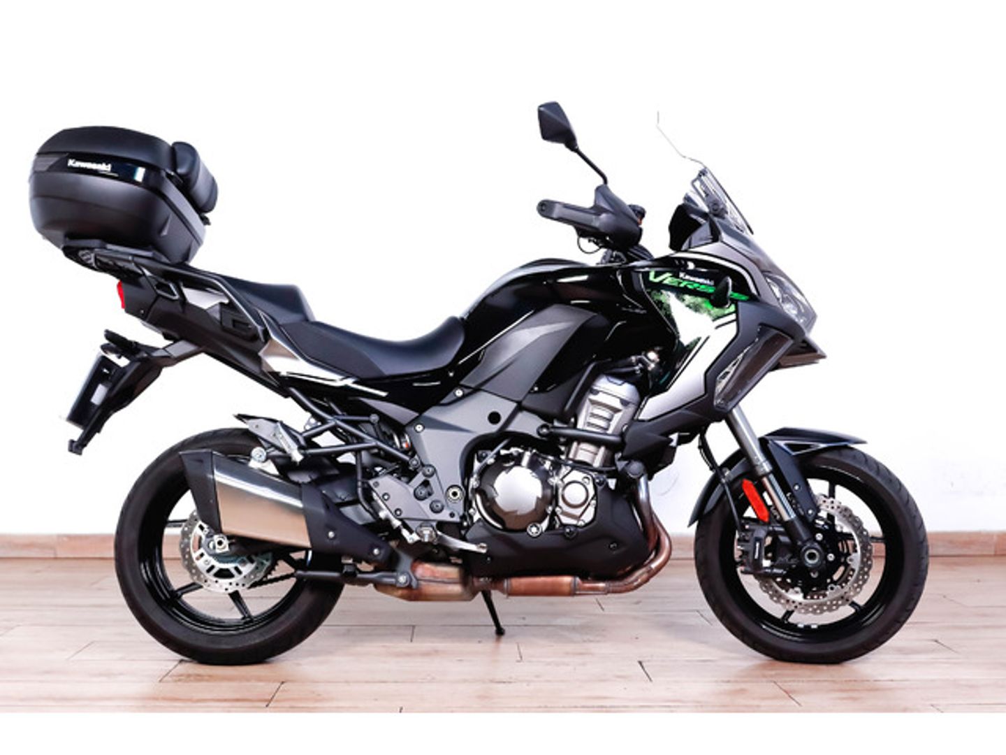 Kawasaki Versys 1000 SE Negro Motorcycle