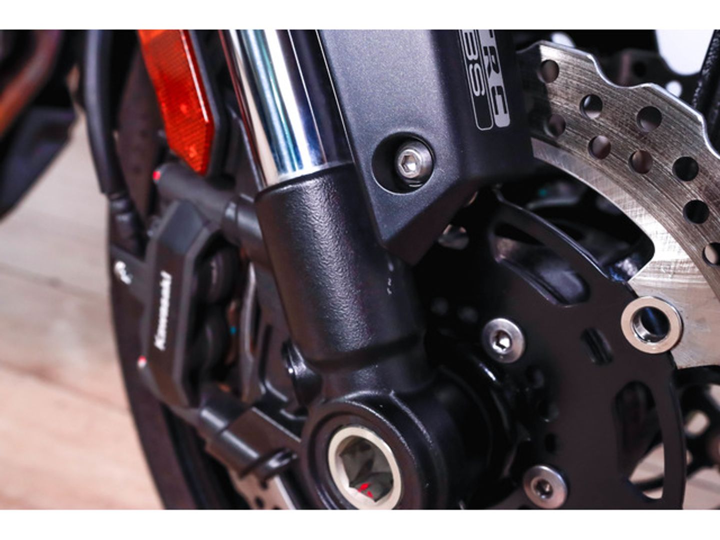 Kawasaki Versys 1000 SE Negro Motorcycle