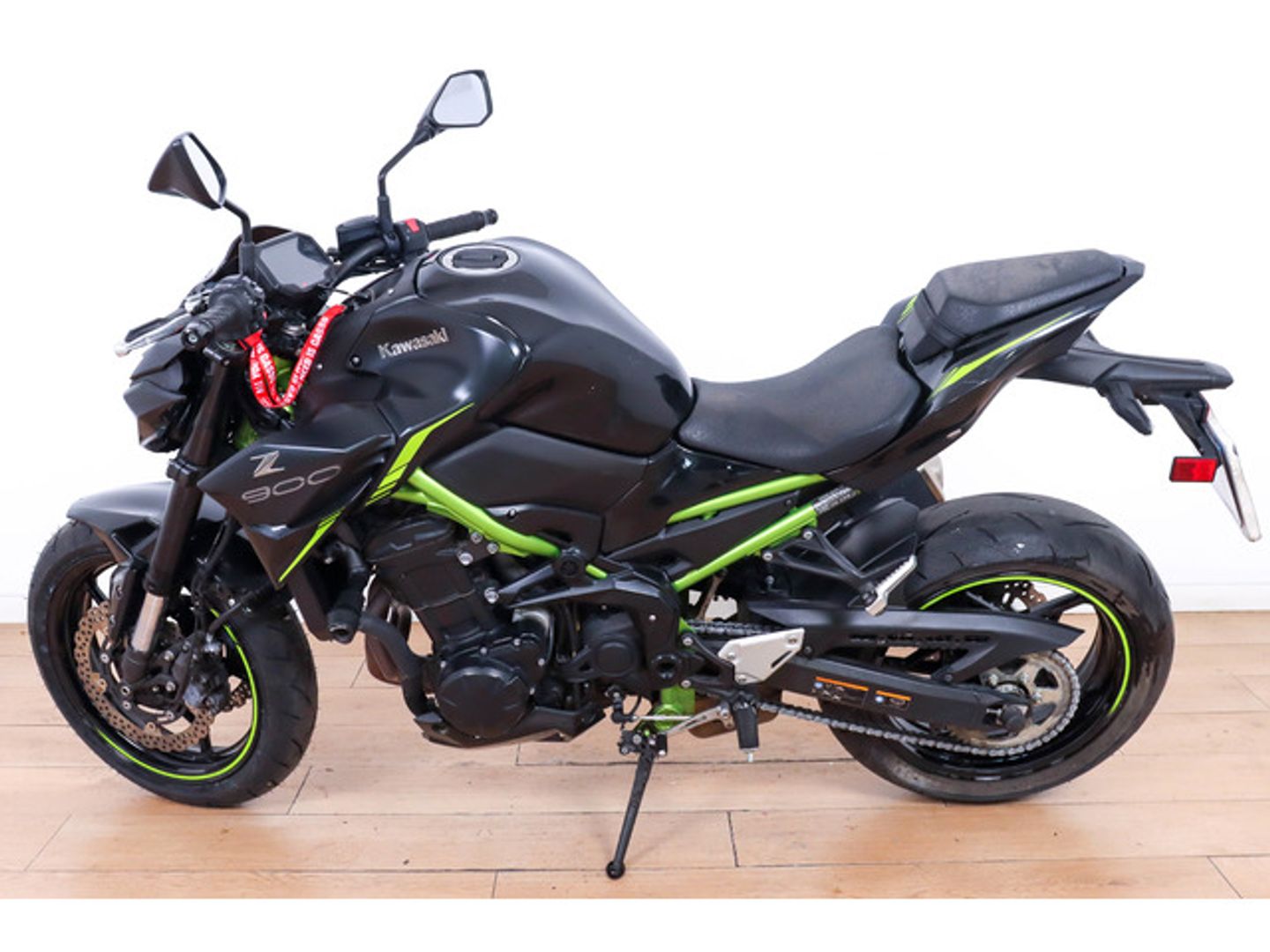 Kawasaki Z900RS/SE/50th Negro Motorcycle