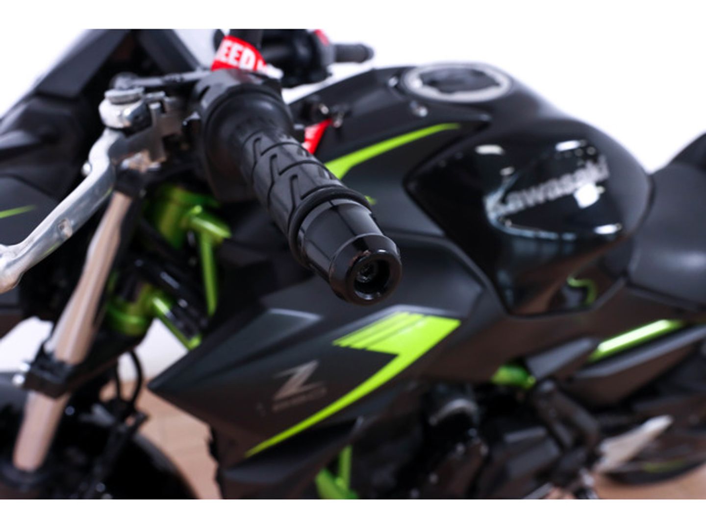 Kawasaki Z650 Negro Motorcycle