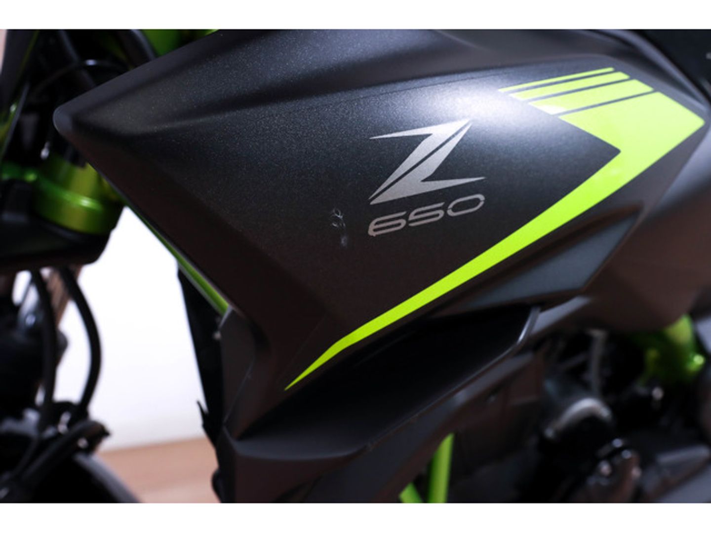 Kawasaki Z650 Negro Motorcycle
